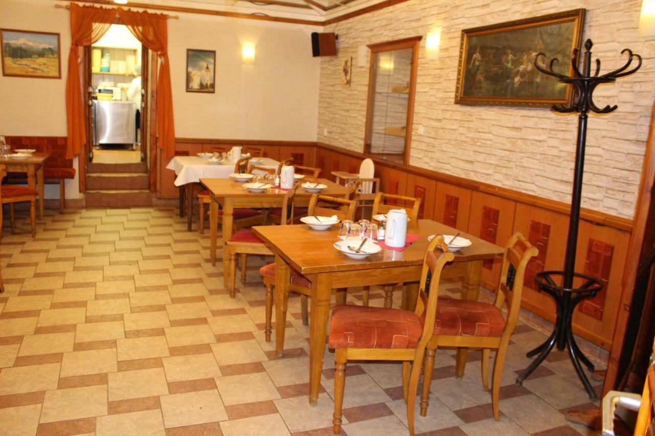 V Penzion Spisska Bela Εξωτερικό φωτογραφία