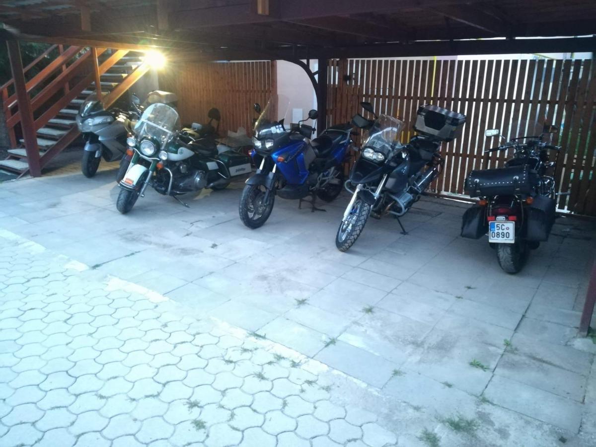V Penzion Spisska Bela Εξωτερικό φωτογραφία